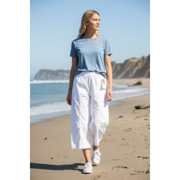 Erika & Co. Designer womens New w/Tags White Cotton Capri Pants - Size: Large - Picture 2 of 6